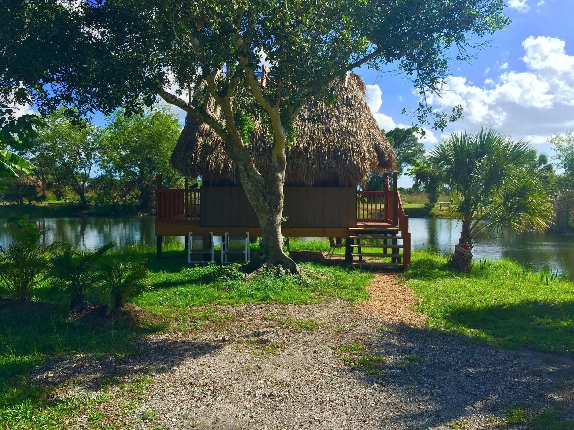 Everglades Chickee Cottage & Bungalow - Ochopee Zewnętrze zdjęcie